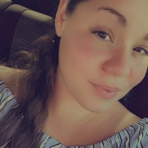 Meet your Posher, Carmen